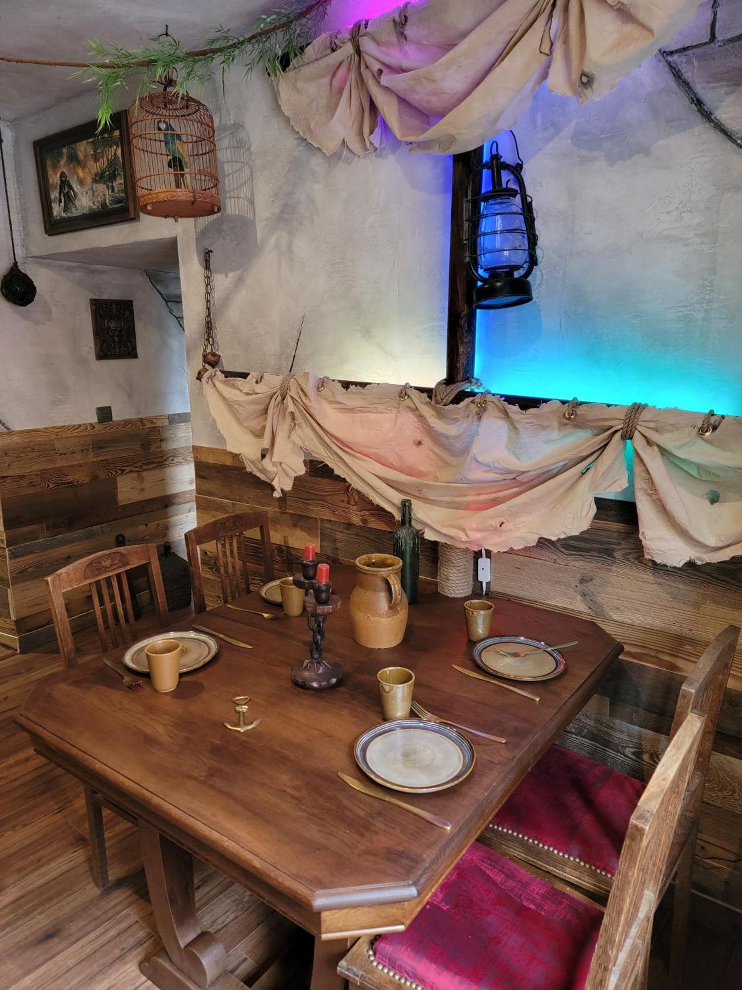 Le Repaire Des Pirates Logement Magique Sainte-Croix-en-Plaine Exteriör bild